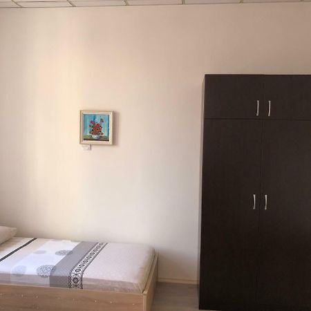 Guest Rooms Opera Plovdiv Eksteriør billede