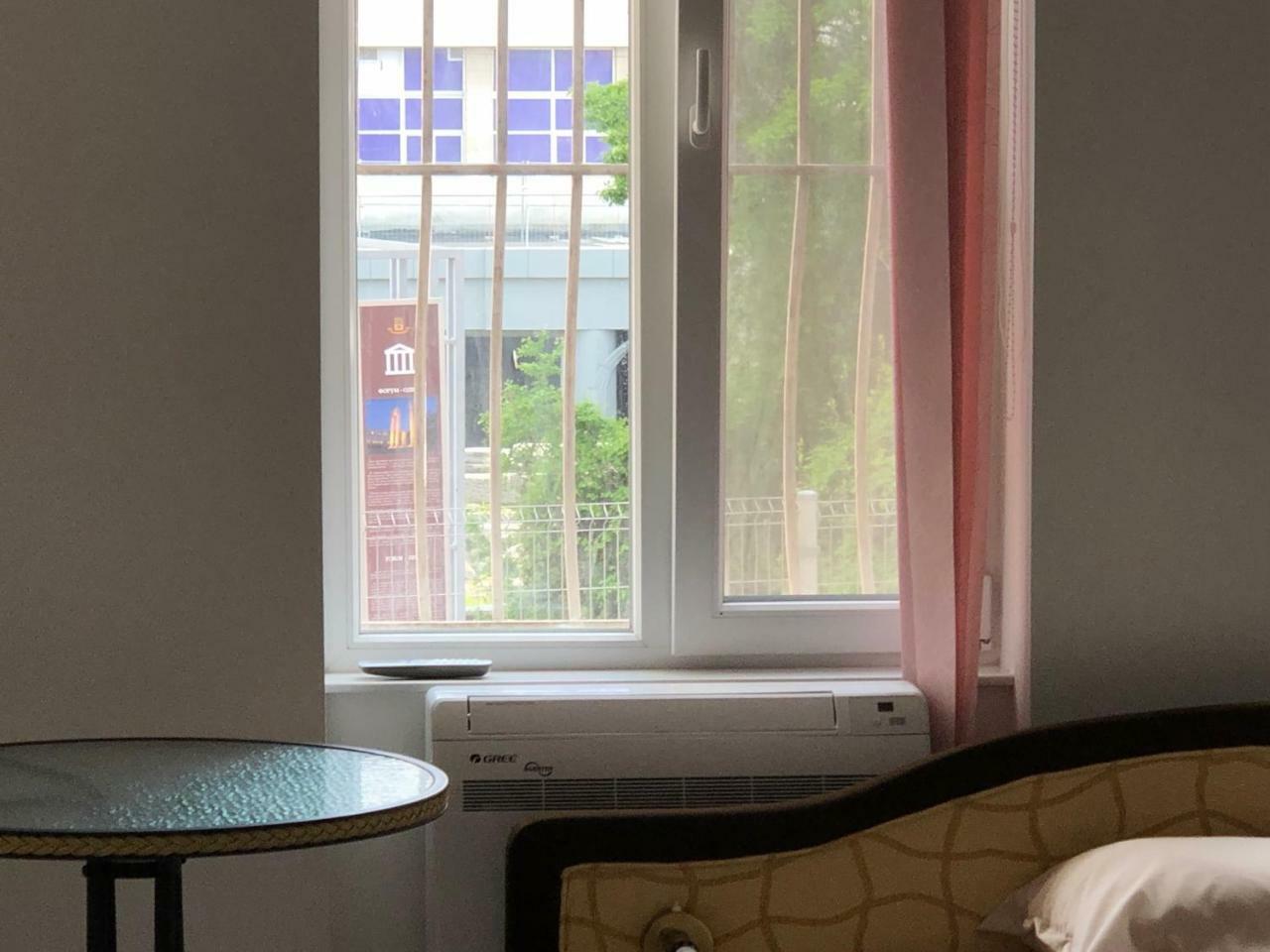 Guest Rooms Opera Plovdiv Eksteriør billede