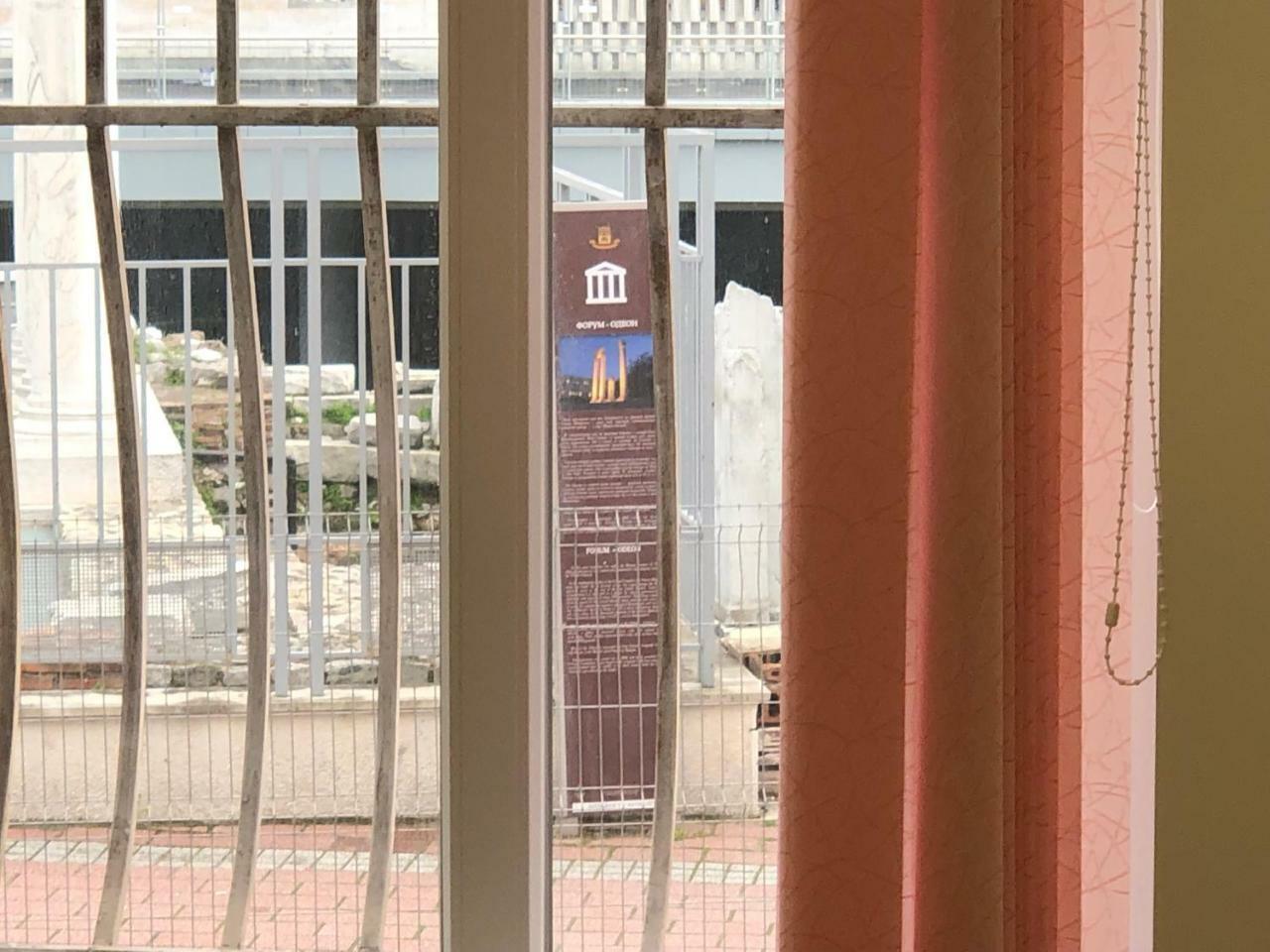 Guest Rooms Opera Plovdiv Eksteriør billede