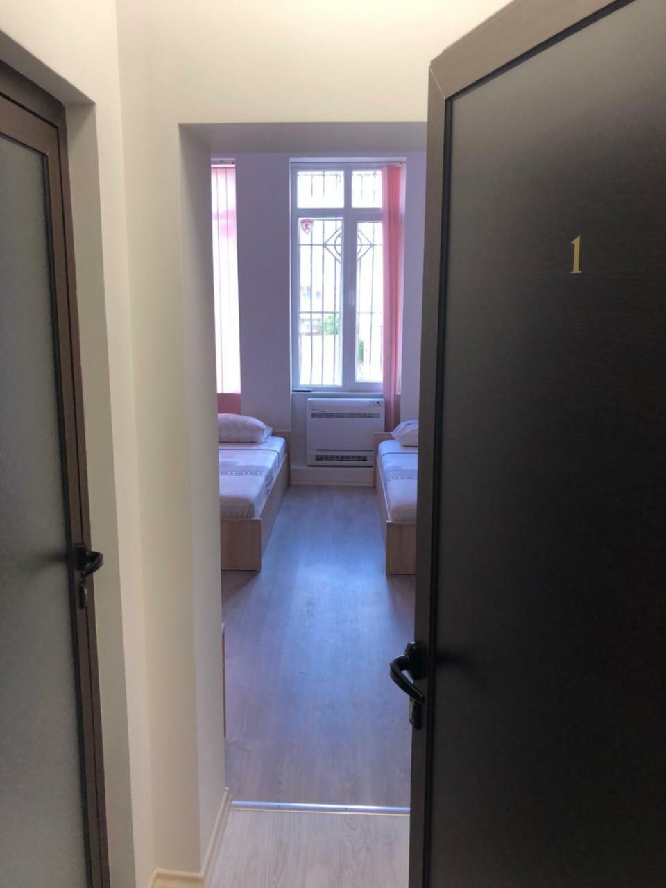 Guest Rooms Opera Plovdiv Eksteriør billede