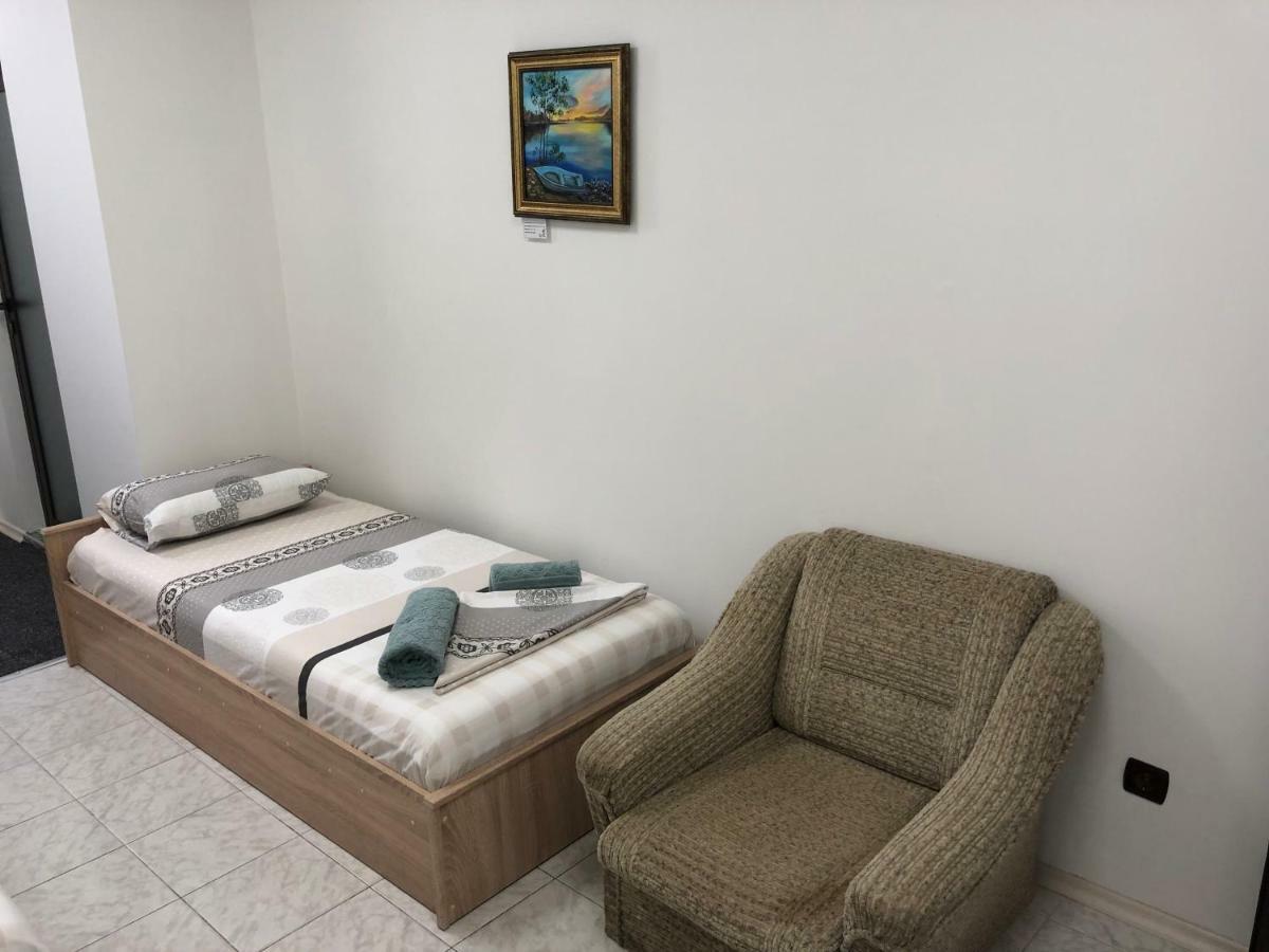 Guest Rooms Opera Plovdiv Eksteriør billede