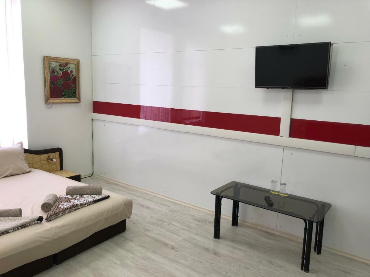 Guest Rooms Opera Plovdiv Eksteriør billede