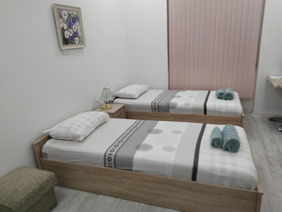 Guest Rooms Opera Plovdiv Eksteriør billede